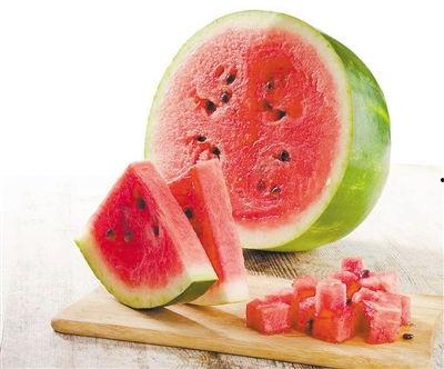 嫩瓜应该怎么切片吃视频,轻松美味，夏日清爽必备