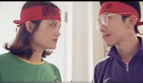 何坤教练吃瓜小熊视频,何坤教练与吃瓜小熊的欢乐互动瞬间